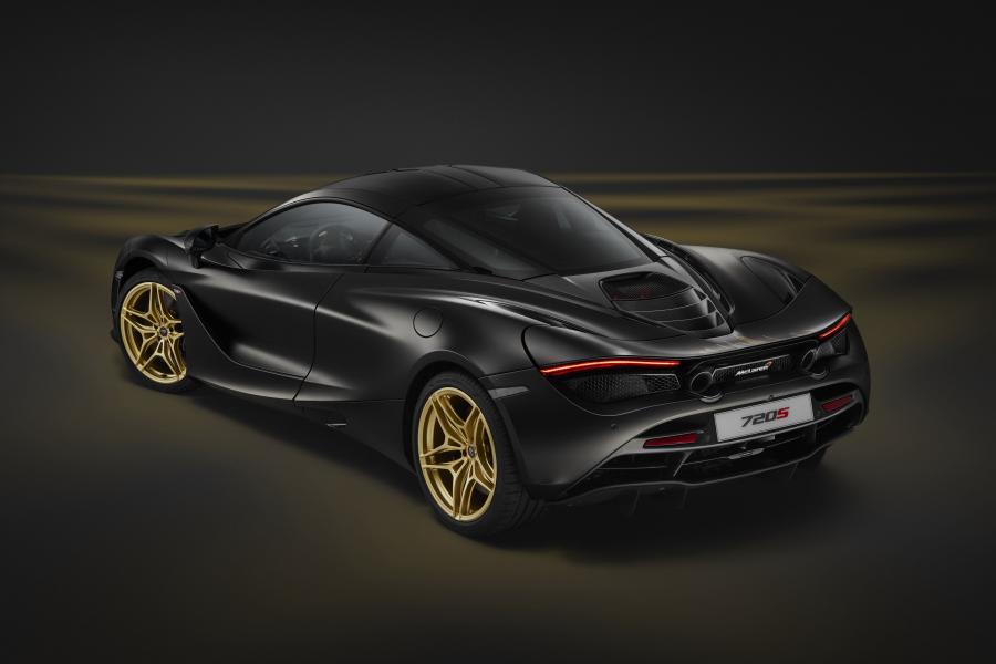  McLaren MSO 720S Coupe Dubai 2017 года  (фото 2 из 11)